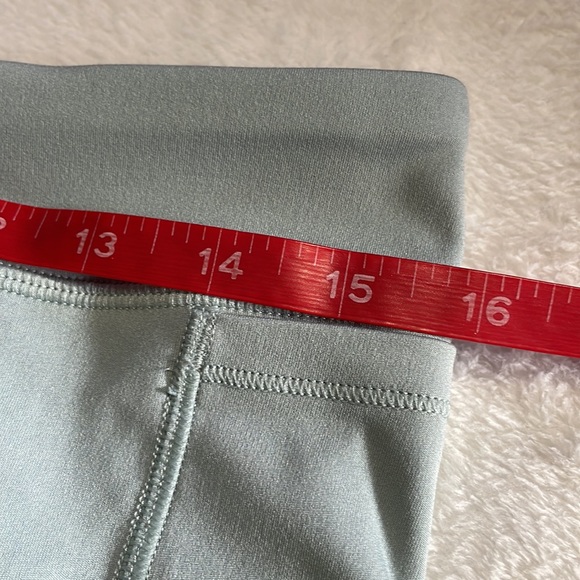 Under Armour Fitted Athletic Shorts - Picture 8 of 10